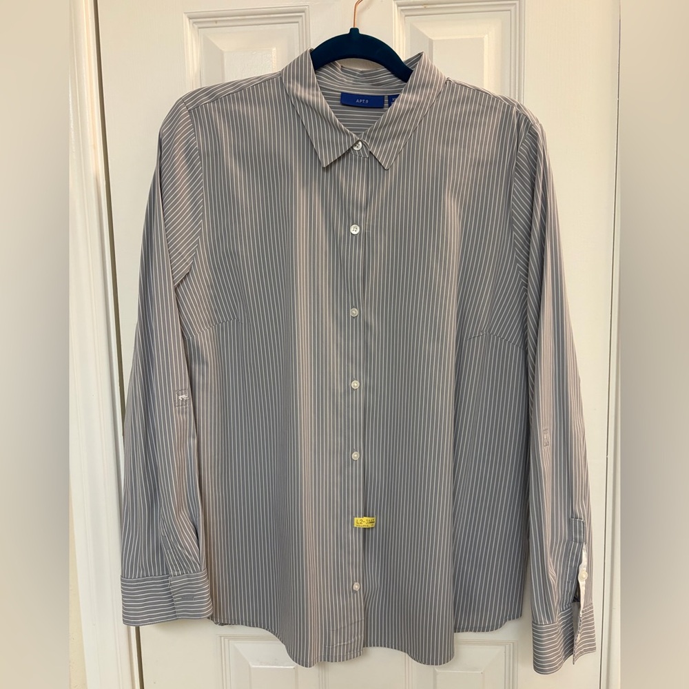 Apt. 9 Women’s Gray Striped Shirt XXL